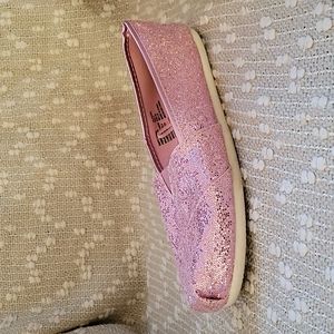 LEFT sparkly kids shoe